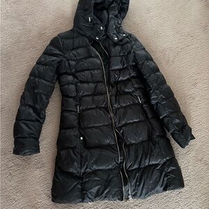 NWOT Massimo Dutti Black Puffer Coat w Hood